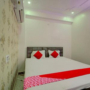 Super Hotel O M. S. Inn